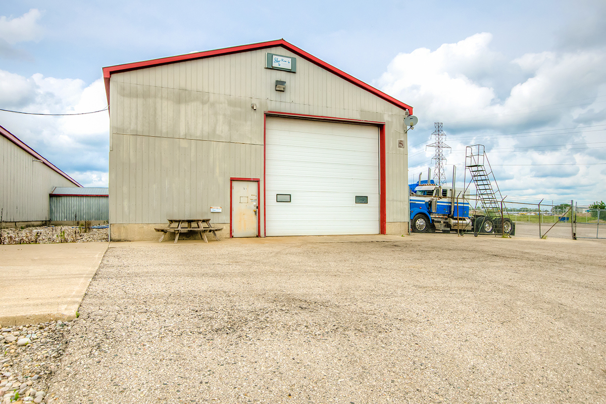 1875 Wharncliffe Road South
